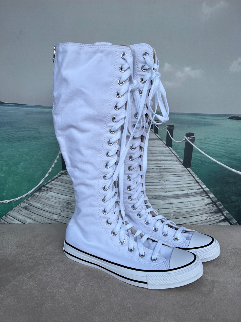 UNISEX Converse White Knee-High Lace-Up Canvas Boots